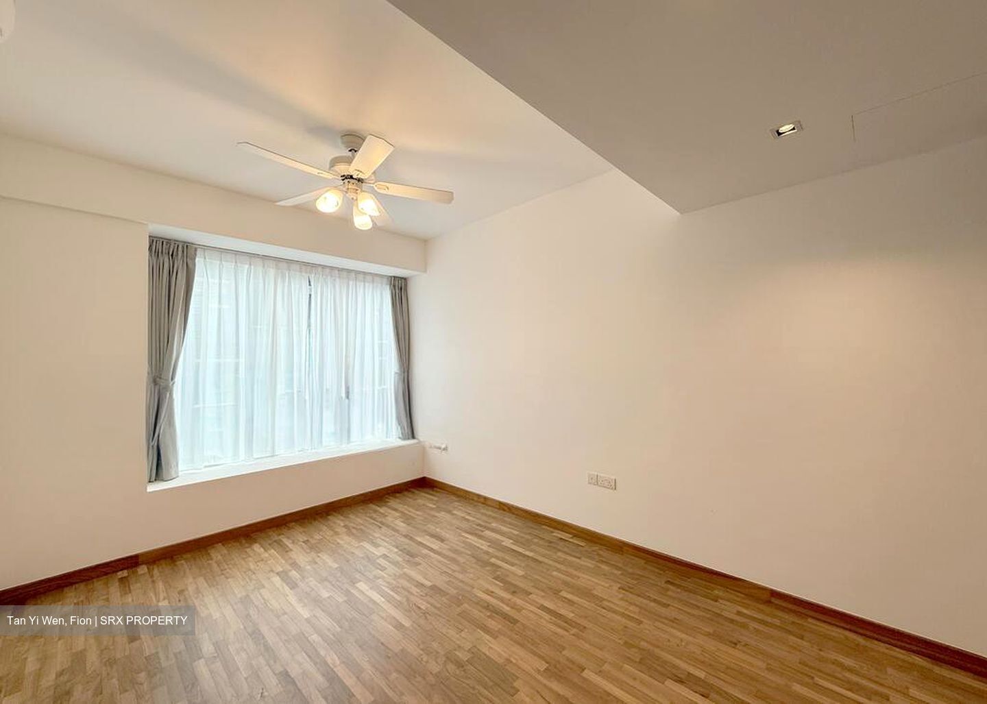 Cabana (D28), Terrace #566115081